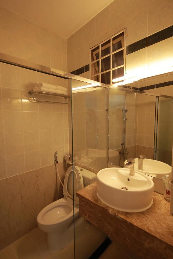 Phu Gia Bui Vien Hotel Ho Chi Minh City Exterior photo